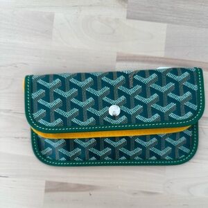 Brand New Goyard Pouch